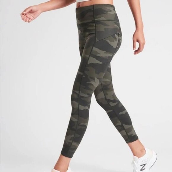 Athleta Camo Contender 7/8 Tight in Powerlift: Black Olive - Picture 1 of 7